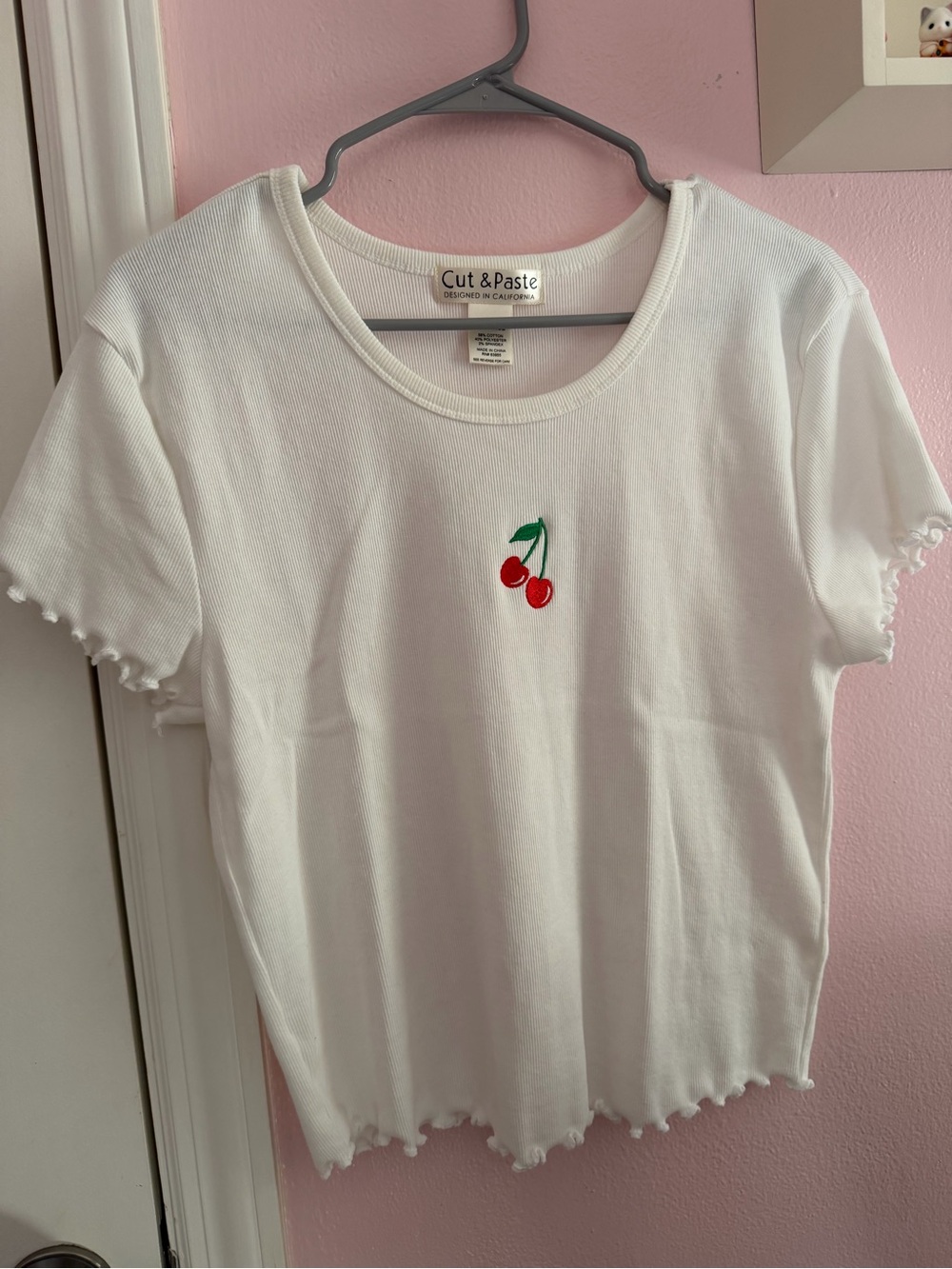 Women’s White Cherry Y2K Baby Tee